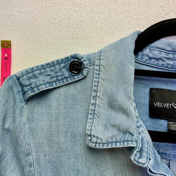 Velvet Heart Light Wash Denim Romper – Size XS - Picture 3 of 7